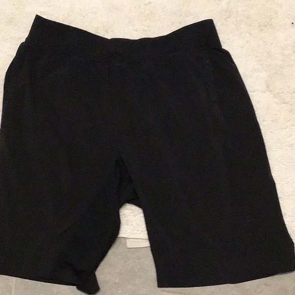 Lululemon T.H.E. Short - Picture 1 of 1